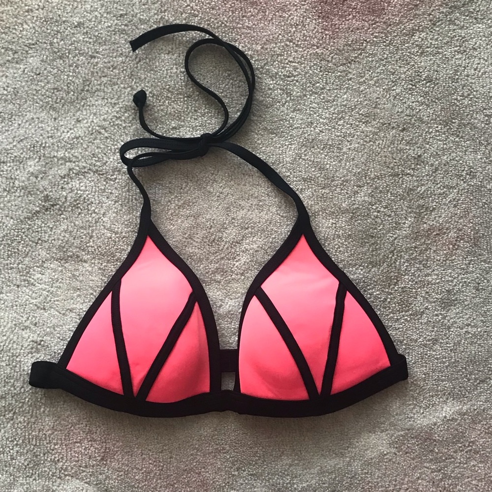 PINK bikini top